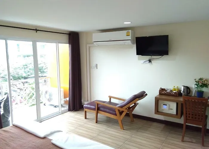 Baan Wanchart Hostel Bangkok